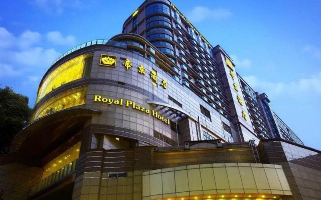 Royal Plaza Hotel