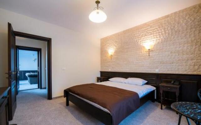 Piatra Pinului Ski Hotel & Spa