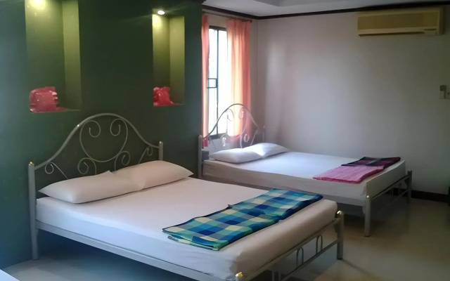 Phurahong Homestay