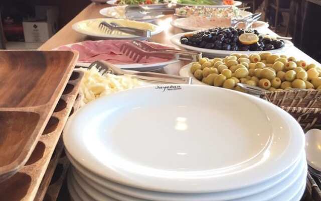 Kaya Deluxe Hotel - Special Design Spa & Terrace Resturant