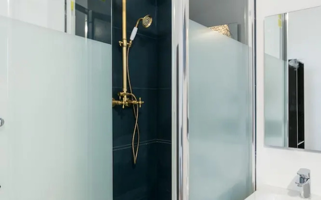 Coeur Urbain Bedrooms - Gare St Roch II