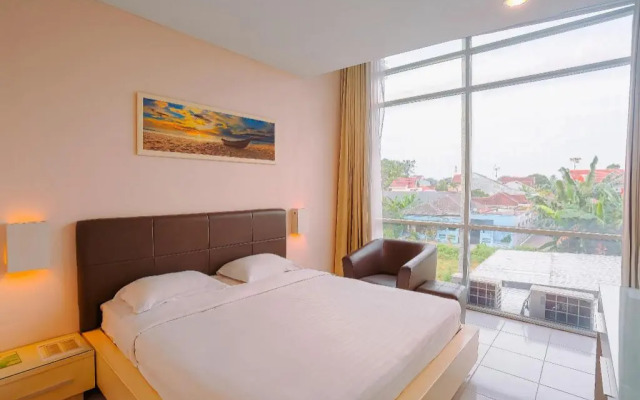 Royal Hotel n' Lounge