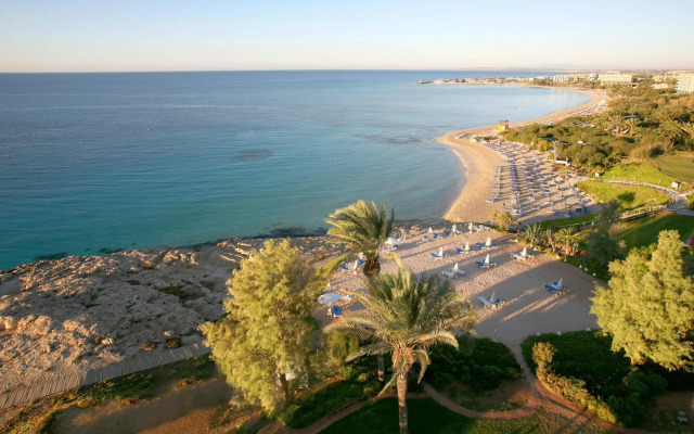 Grecian Sands Hotel