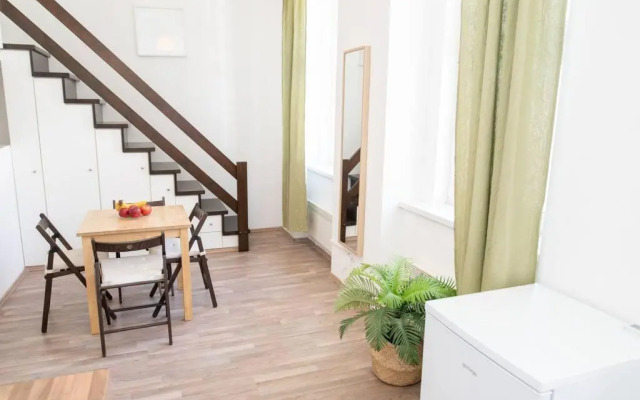 N28 Studio Next To Andrassy Boulevard.