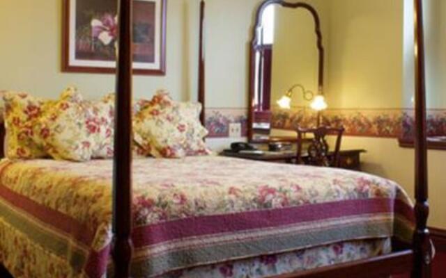 The Fig & The Pheasant Hotel