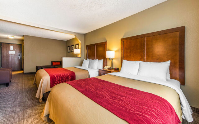 Comfort Inn & Suites North Hays Area