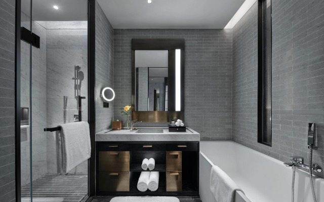 Intercontinental Dongguan by IHG