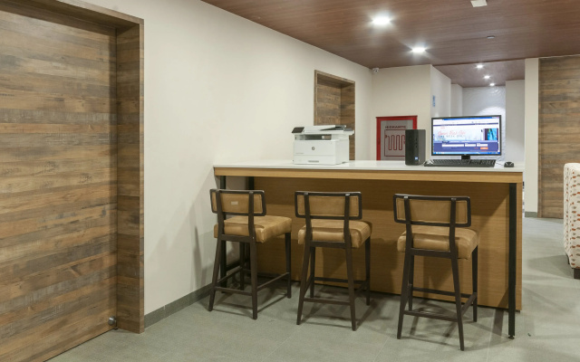 Holiday Inn Express Mexico Basilica by IHG