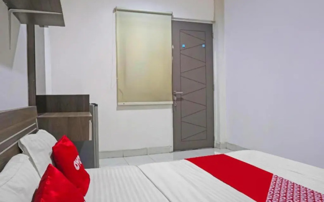 OYO 91889 Kramat Residence