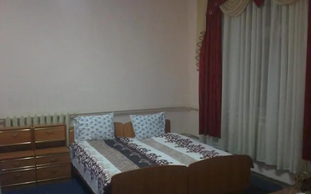 Dostuk Hotel