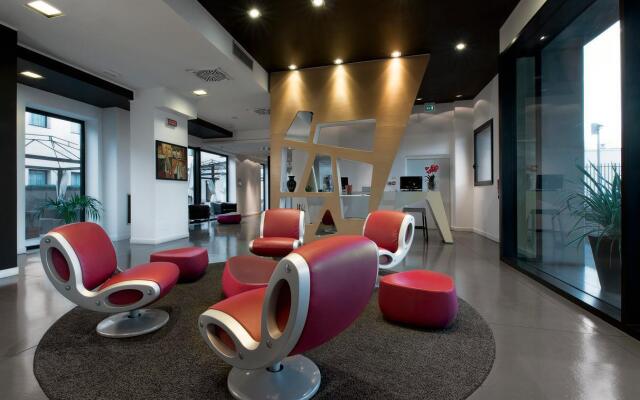 NEO Hotel