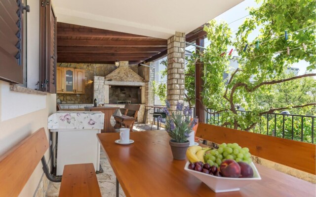 Nice Home in Pula With Wifi and 2 Bedrooms