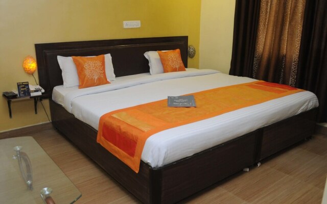 OYO 2808 Hotel Orange Inn