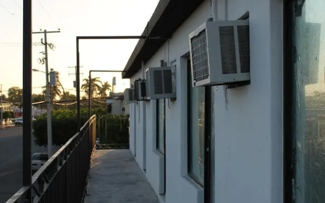Hotel Bugambilias