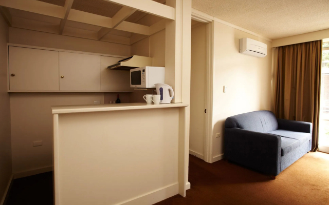 Mantra Meridien Adelaide