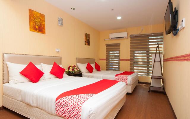 OYO 881 Bintang Square Hotel