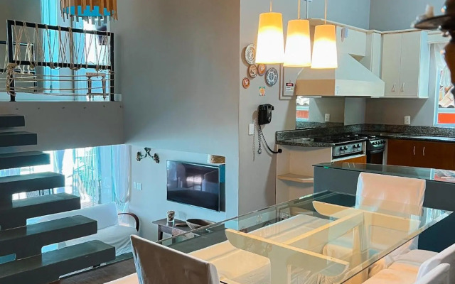 Linda casa pé na areia para até 16 pessoas