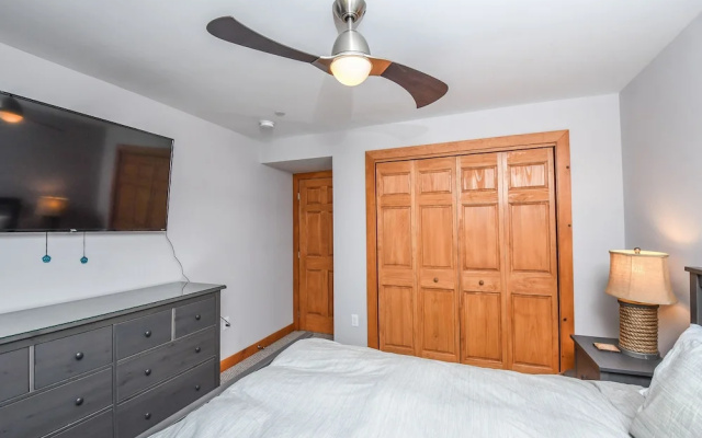 Mountain Crest Villa 5 Bedroom House