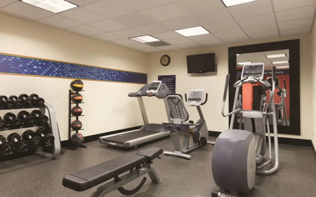 Hampton Inn & Suites Greenfield