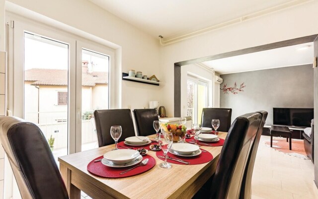 Stunning Home in Pula With Wifi and 5 Bedrooms