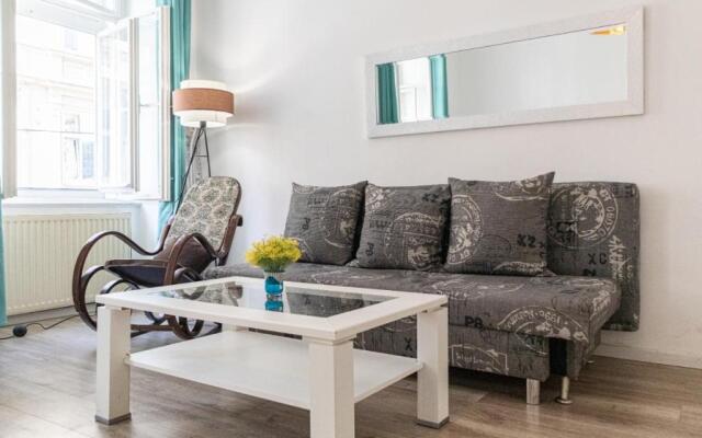 Elegant 1BR Apt. - Great for Long Stays