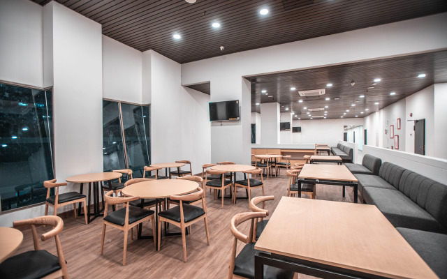Oyo 1 Townhouse Hotel Salemba