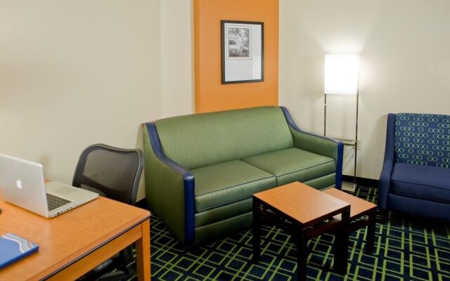 Fairfield Inn & Suites Columbus