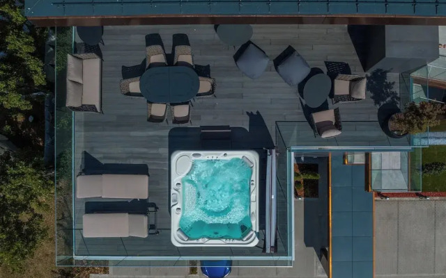 BJ81 Suite Hotel