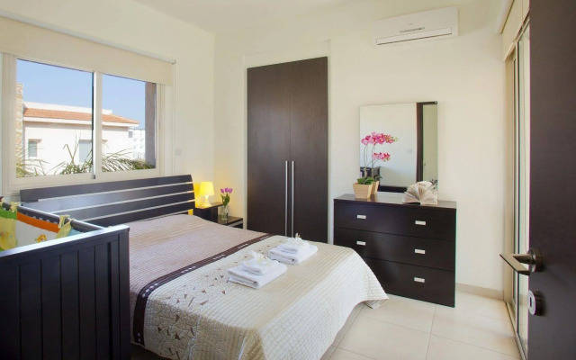 Michelle Pernera Villas
