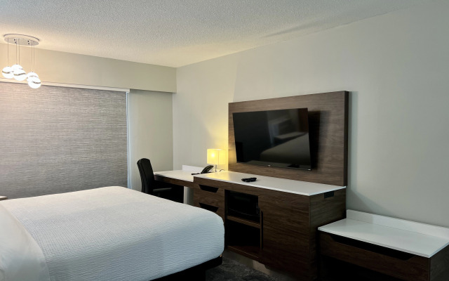 The Vic, Ascend Hotel Collection