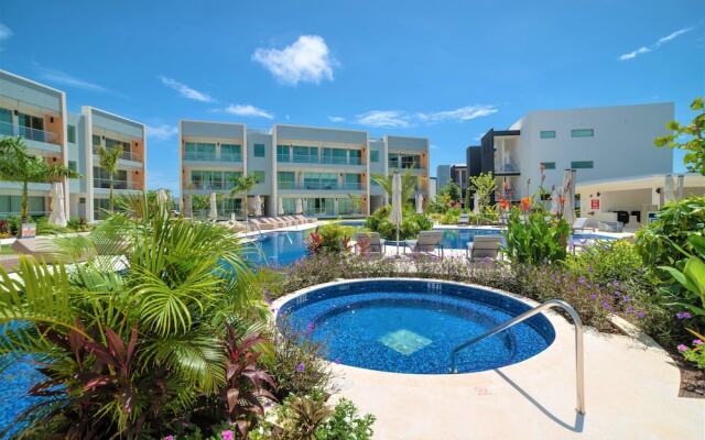 Cayman Luxury Rentals at One Canal Point