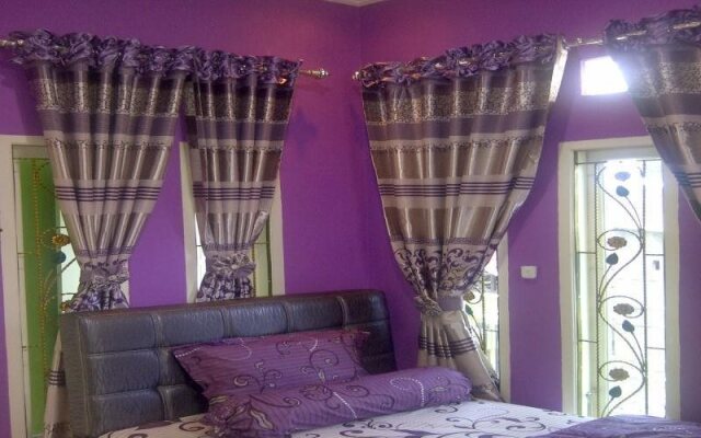 Rina Guest House Syariah
