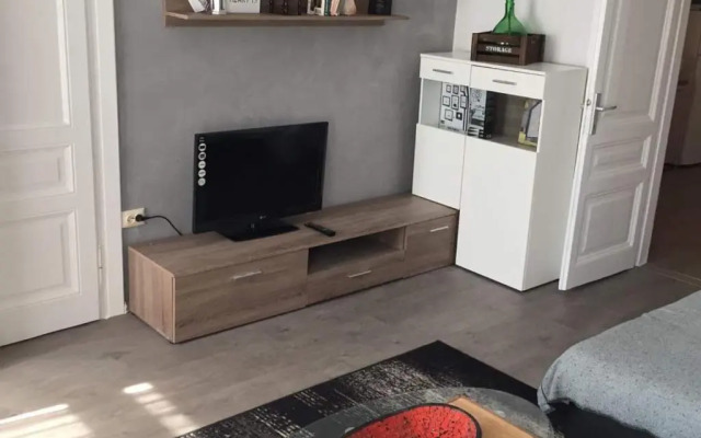 APARTMENT MAX 4 stars