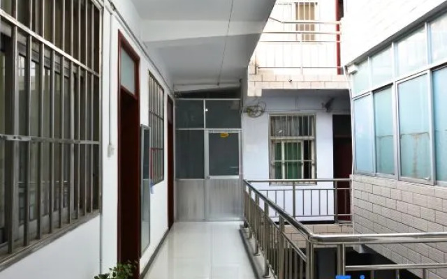 Zhumadian health Hotel
