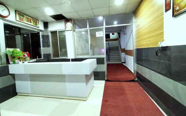 Hotel Parth