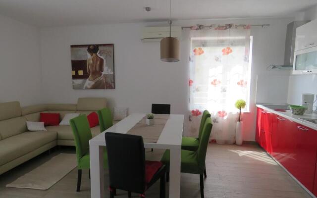 Apartments Villa Urbajs