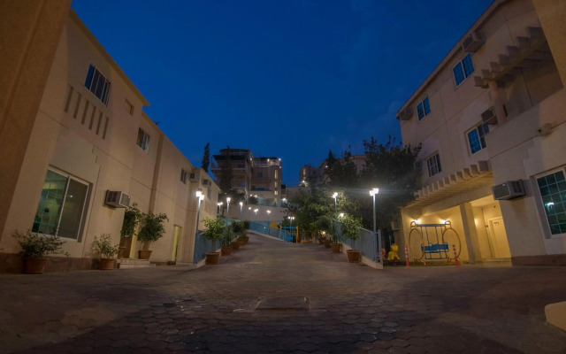 Seven Garden Alhada Suites