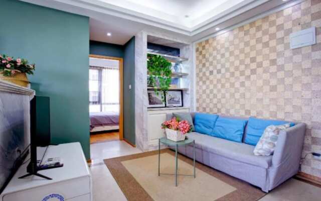 Royal Garden Apartment