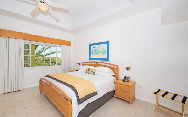 The Reef Beach Resort, East End, Grand Cayman