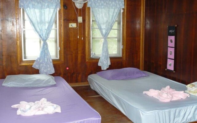 Zoe Frenchy Resort