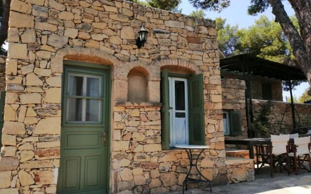 Petrino 2 - Traditional Lerian House