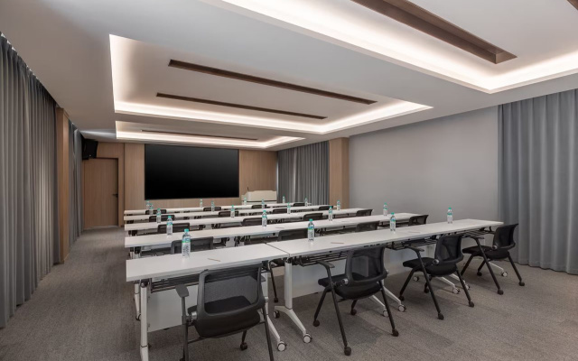 Ramada Encore By Wyndham Wuhan Downtown