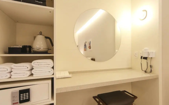Hermon Hotel Gangseo