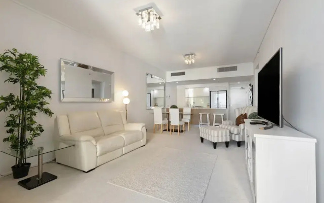 Skyline hosted by AAB