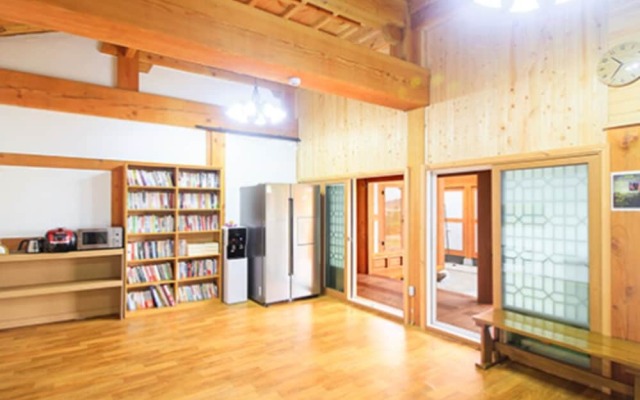 Suncheon Moonlight Love Hanok Pension