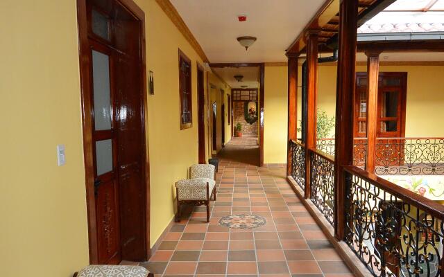Hotel La Basílica Quito