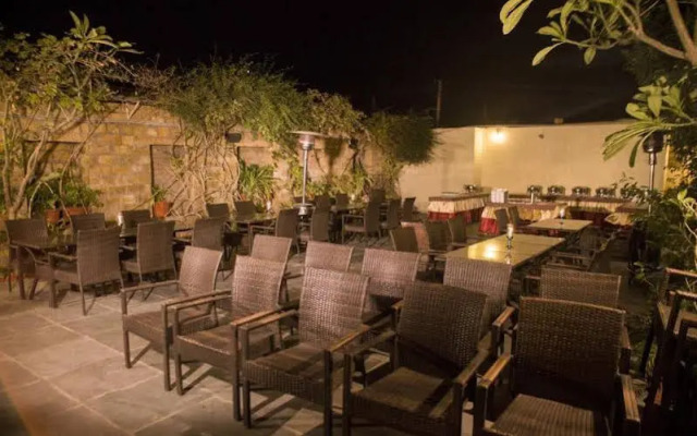 Hotel Priya