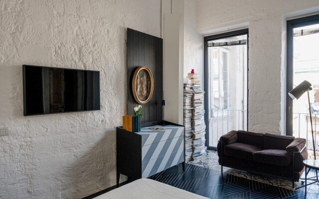 Naples Designer Loft by Elite Villas