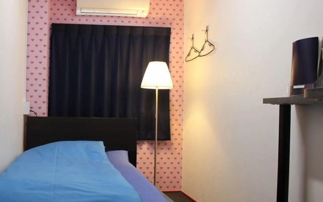 Hotel Sun Plaza 2 Annex – Guest Rooms – Osaka