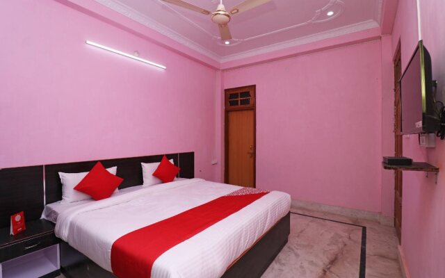 Gaurav Guest House by OYO Rooms